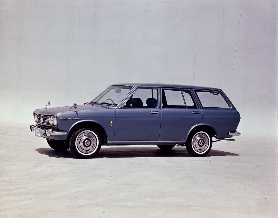 Datsun Bluebird Estate Wagon 1967 года  (фото 6 из 7)